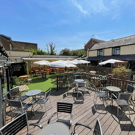 The Windsor Trooper Pub & Inn Экстерьер фото