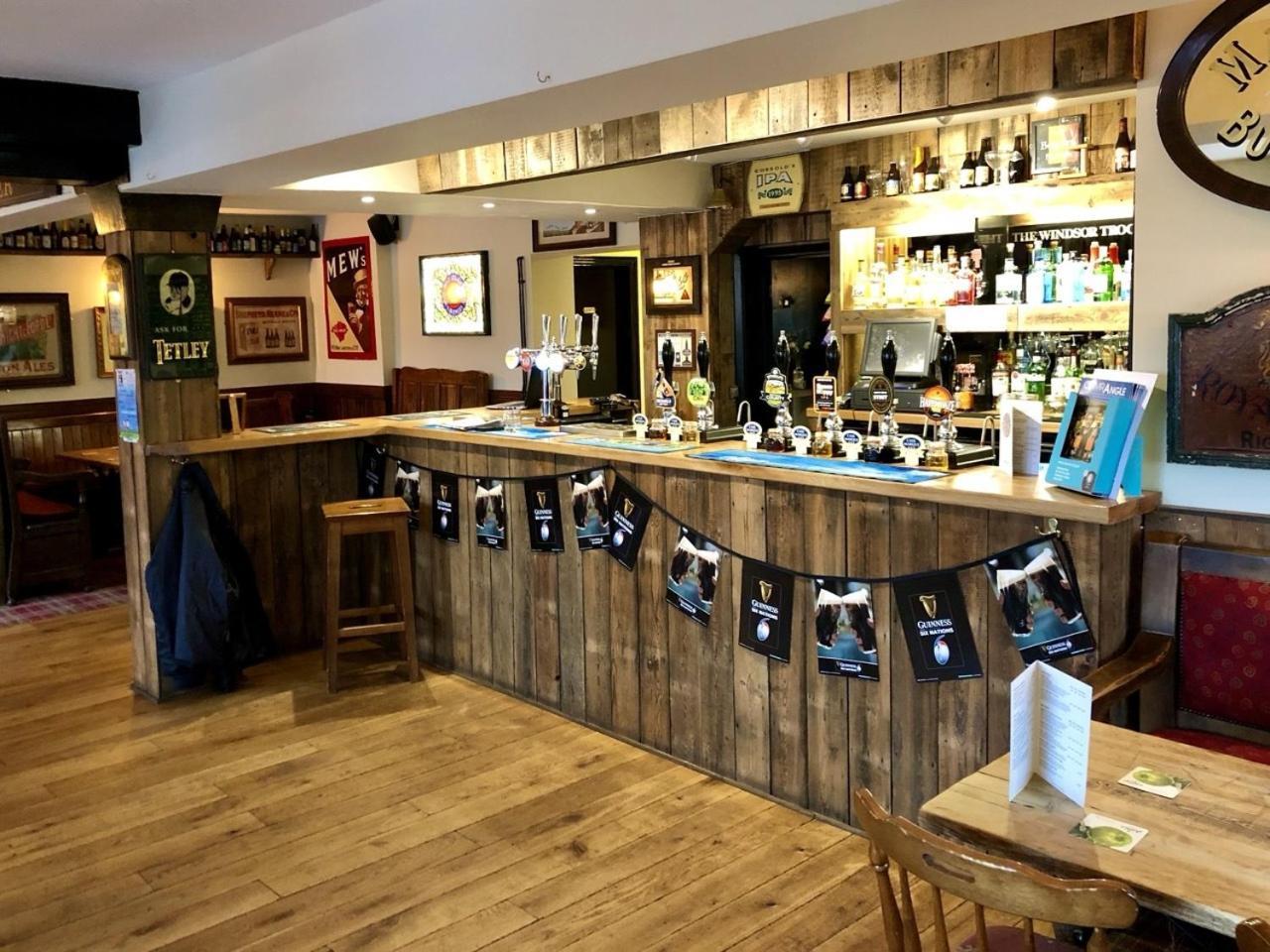 The Windsor Trooper Pub & Inn Экстерьер фото